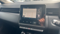 Renault Clio 1.0 TCe 100 Iconic 5dr Petrol Hatchback